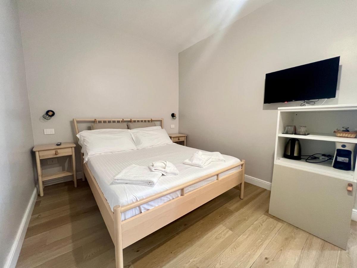 Doppelzimmer mit Balkon