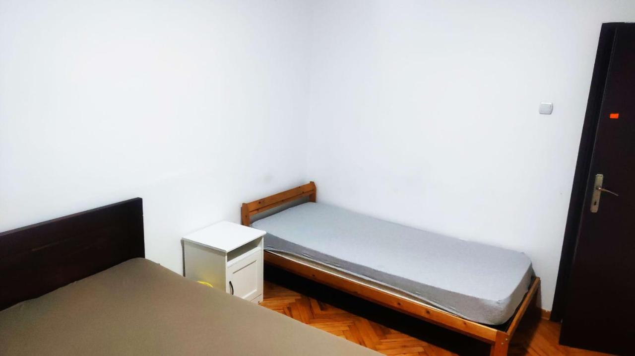 Triple Room with Shared Bathroom