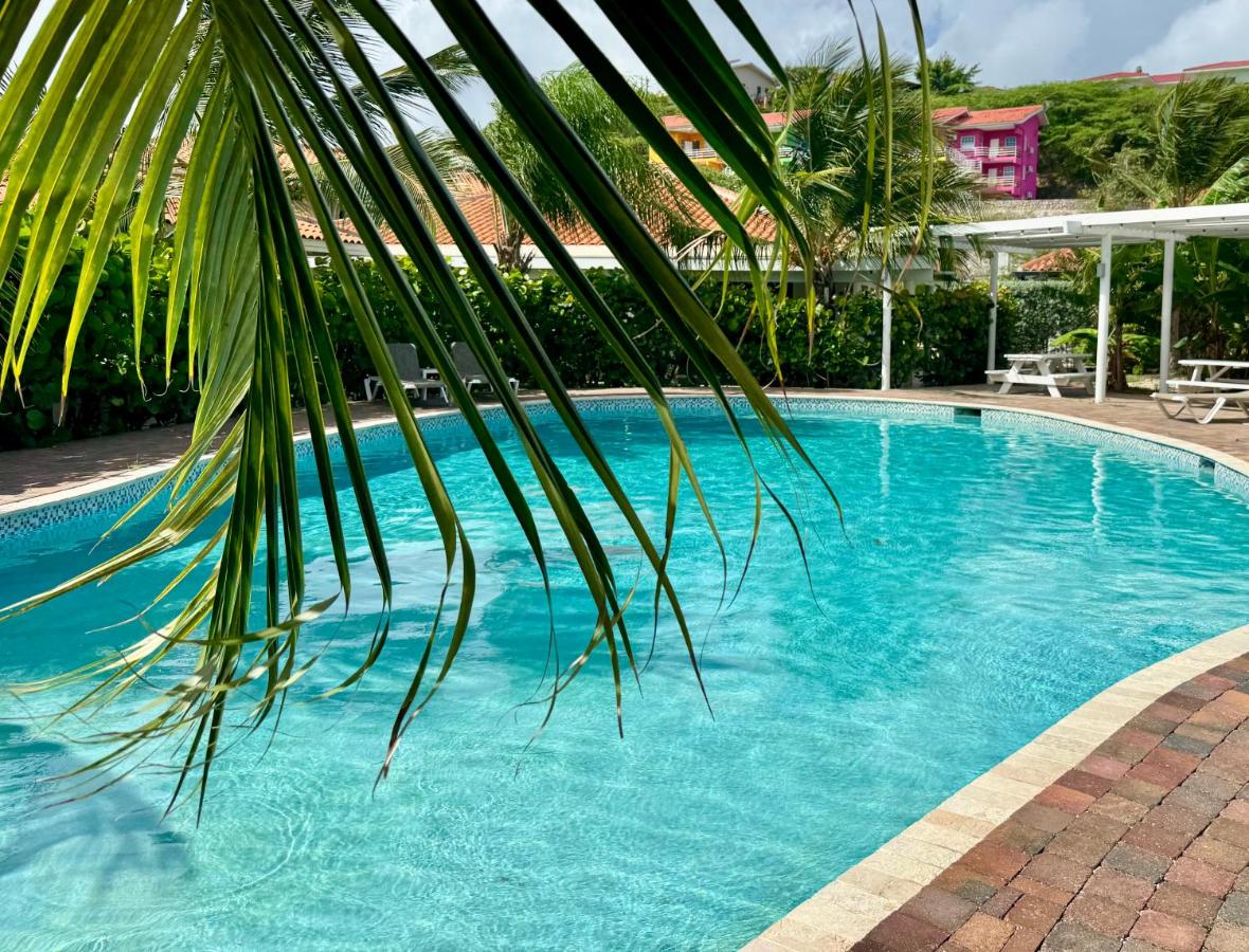 Pali Koko, modern appartement 5 min vanaf Mambo - B&B