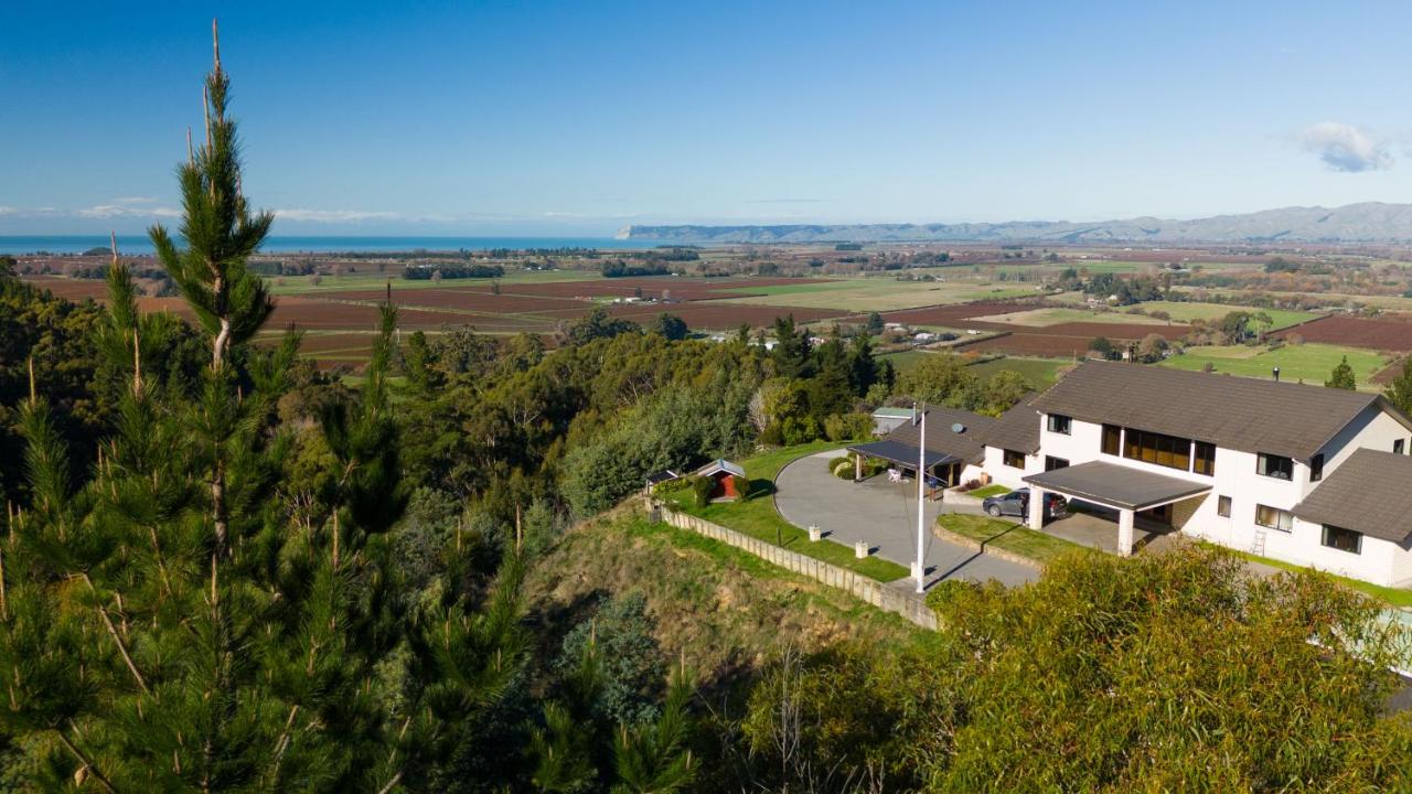 Treetops - Bed and Breakfast Blenheim