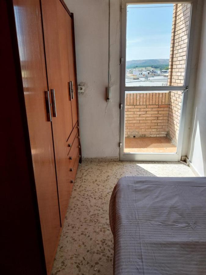 Habitación Mercadona B - B&B Cantillana