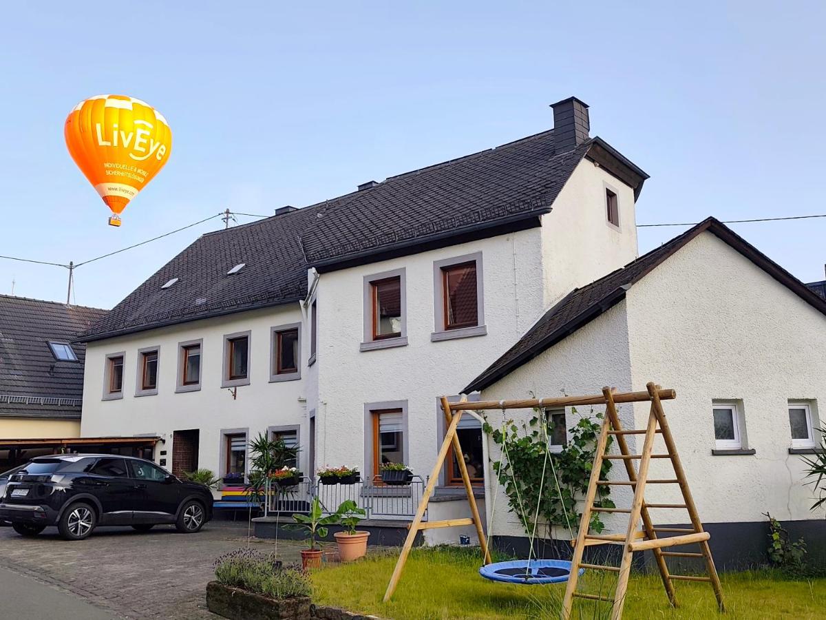 Pension am Kirchberg - Zimmer 2 - B&B Daun
