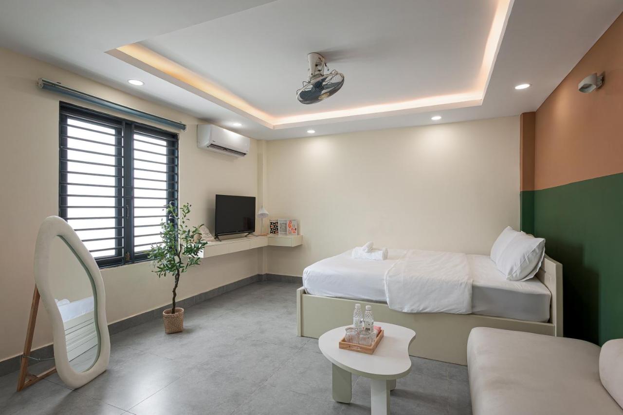 DKA airport - B&B Ho Chi Minh