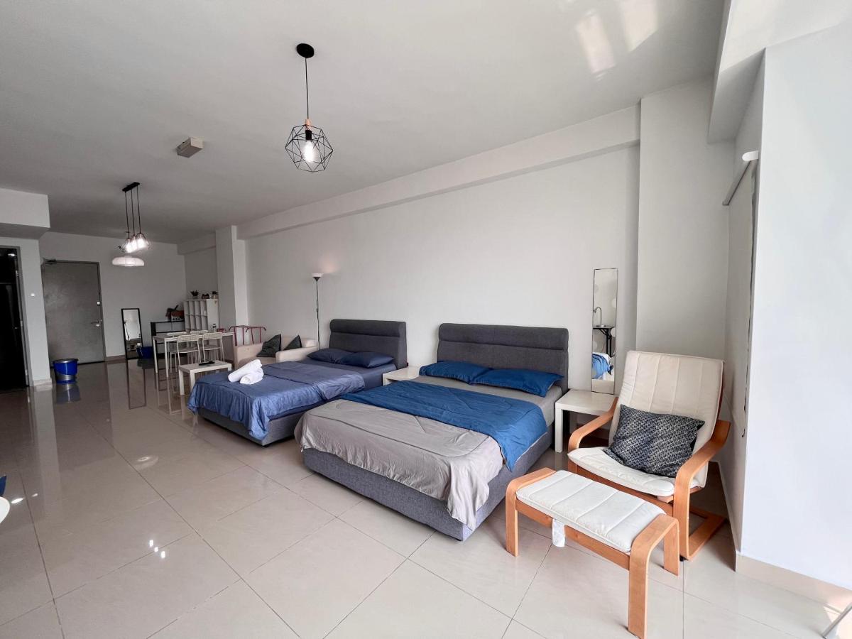 #3 Studio First Subang Mall SS15 Courtyard--2mins to SS15 LRT !2-5PAX! - B&B Subang Jaya