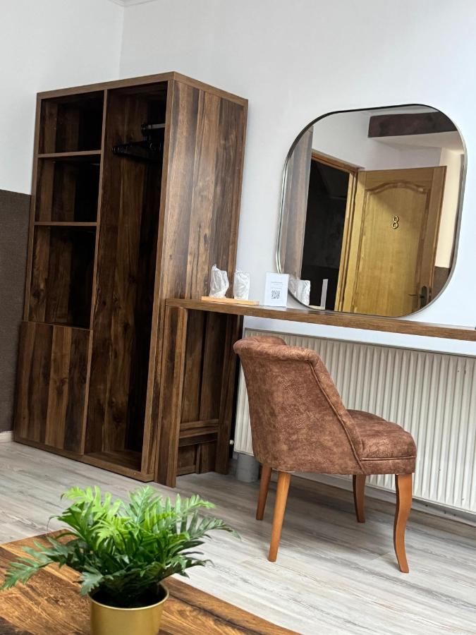 Zolderappartement met 1 Slaapkamer