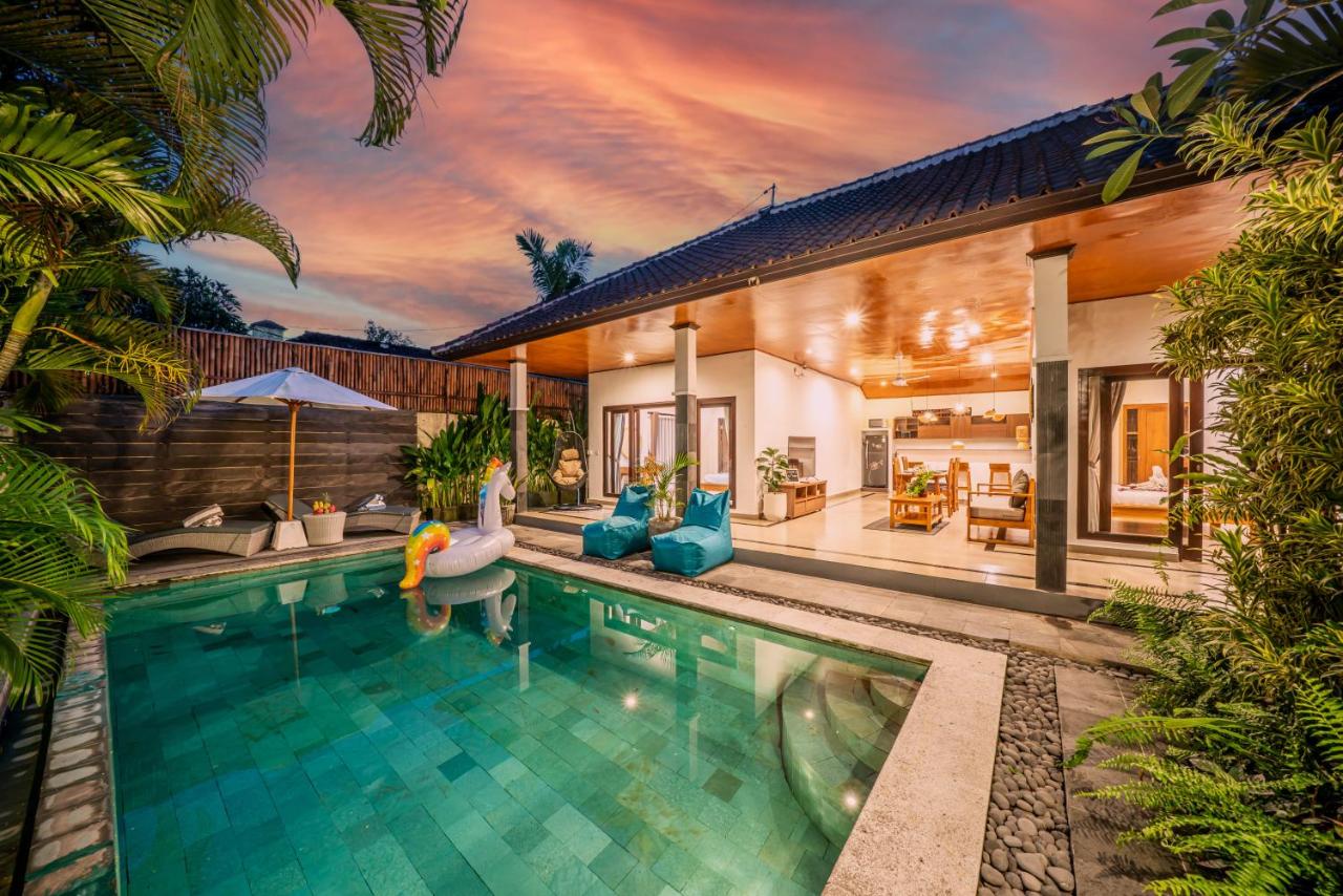 Villa Kusuma - Cozy 2BR Private Pool Villa Central Seminyak - B&B Seminyak