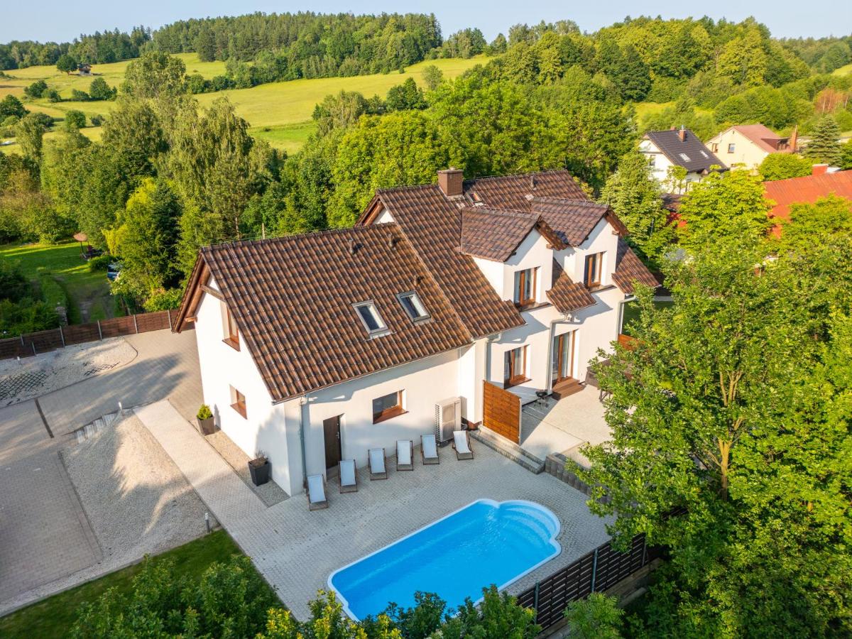 Apartament Sosnówka B2 z basenem i strefą SPA - B&B Sosnówka