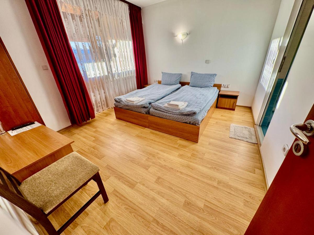 Twin Room with Terrace