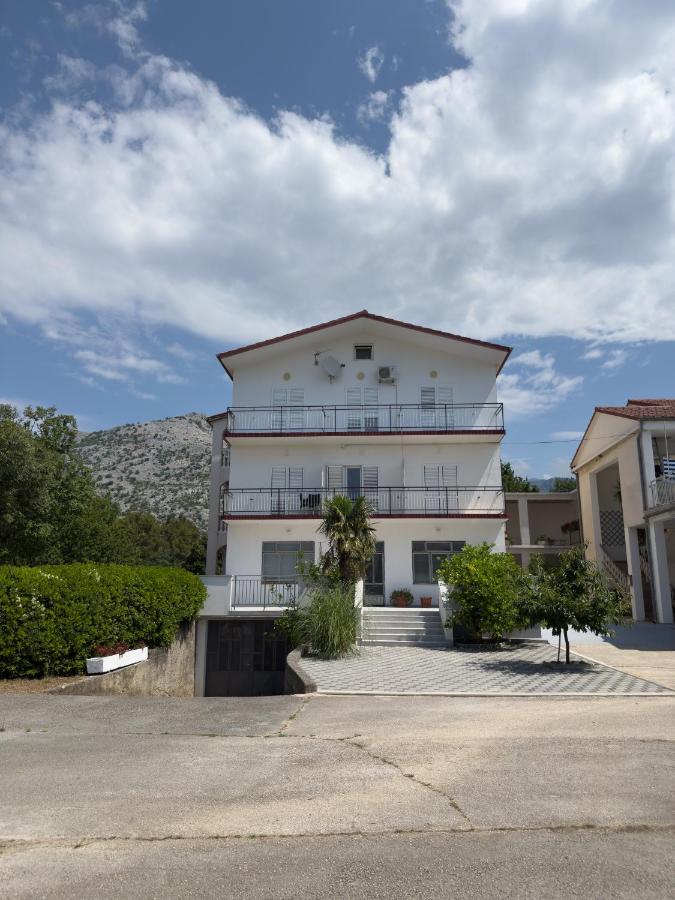 Apartmani MM - B&B Cittavecchia