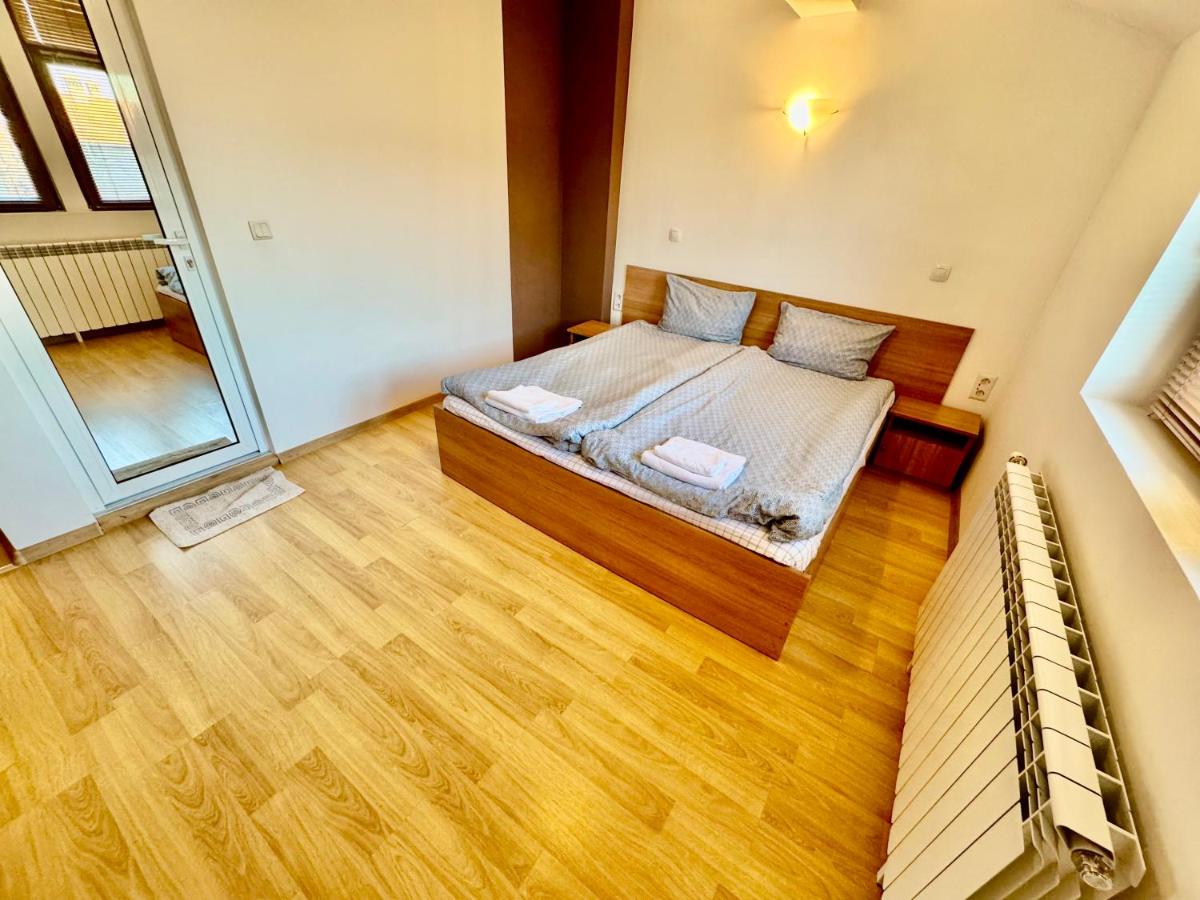 Large Double Room