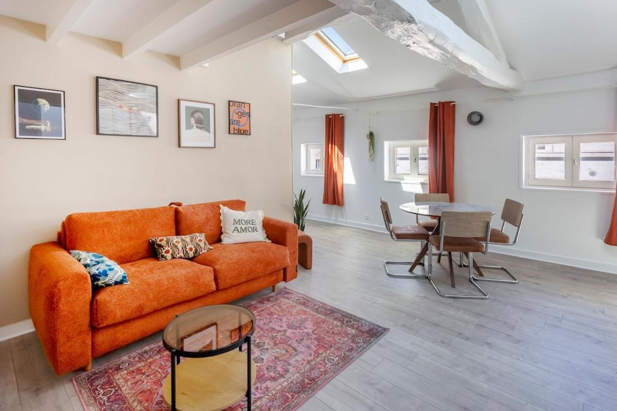 Le Post-Rétro, hyper centre, avec parking gratuit et ascenseur - Ferienwohnung Angoulême