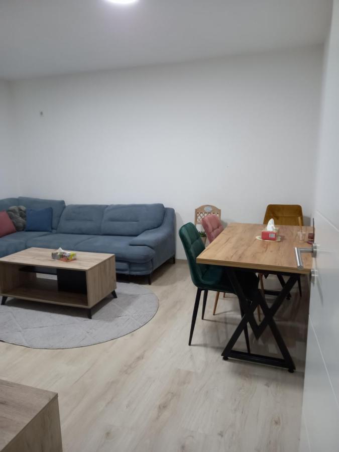 Stan Živinice - B&B Živinice