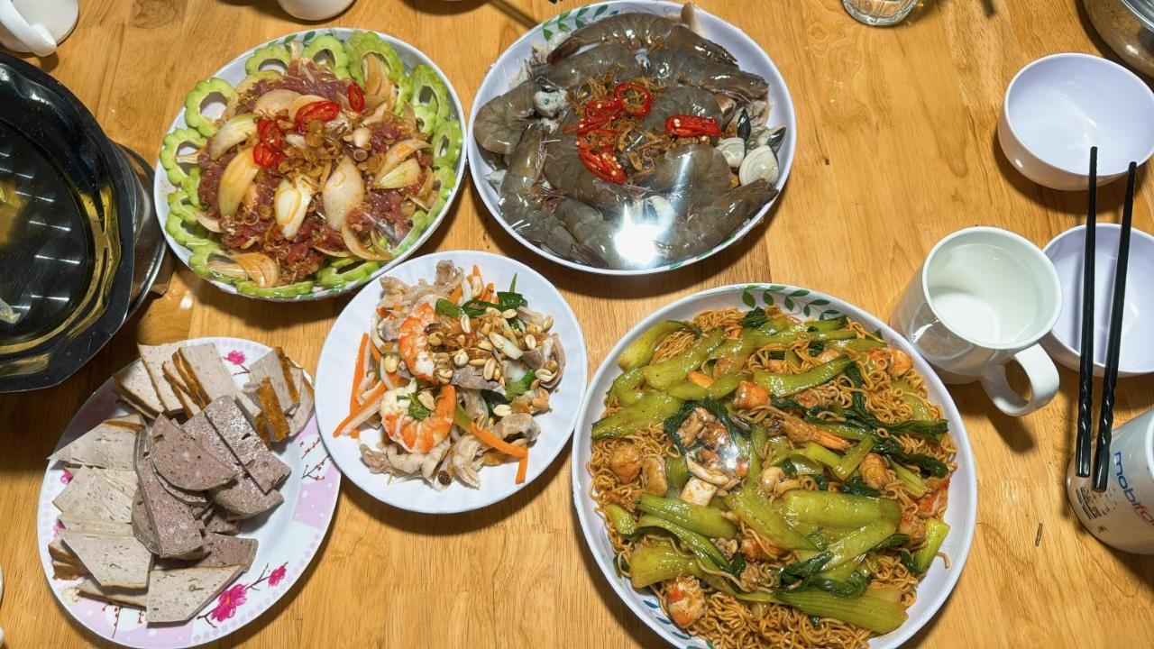 Nhà gỗ Phước Tân - Hồ Tràm - B&B