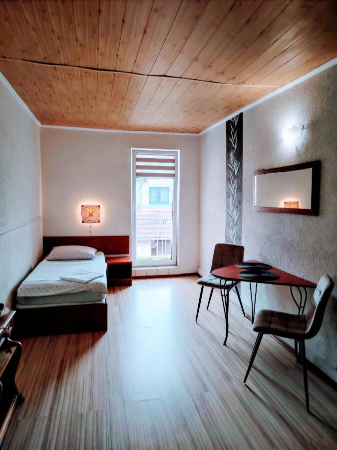 Large Single Room