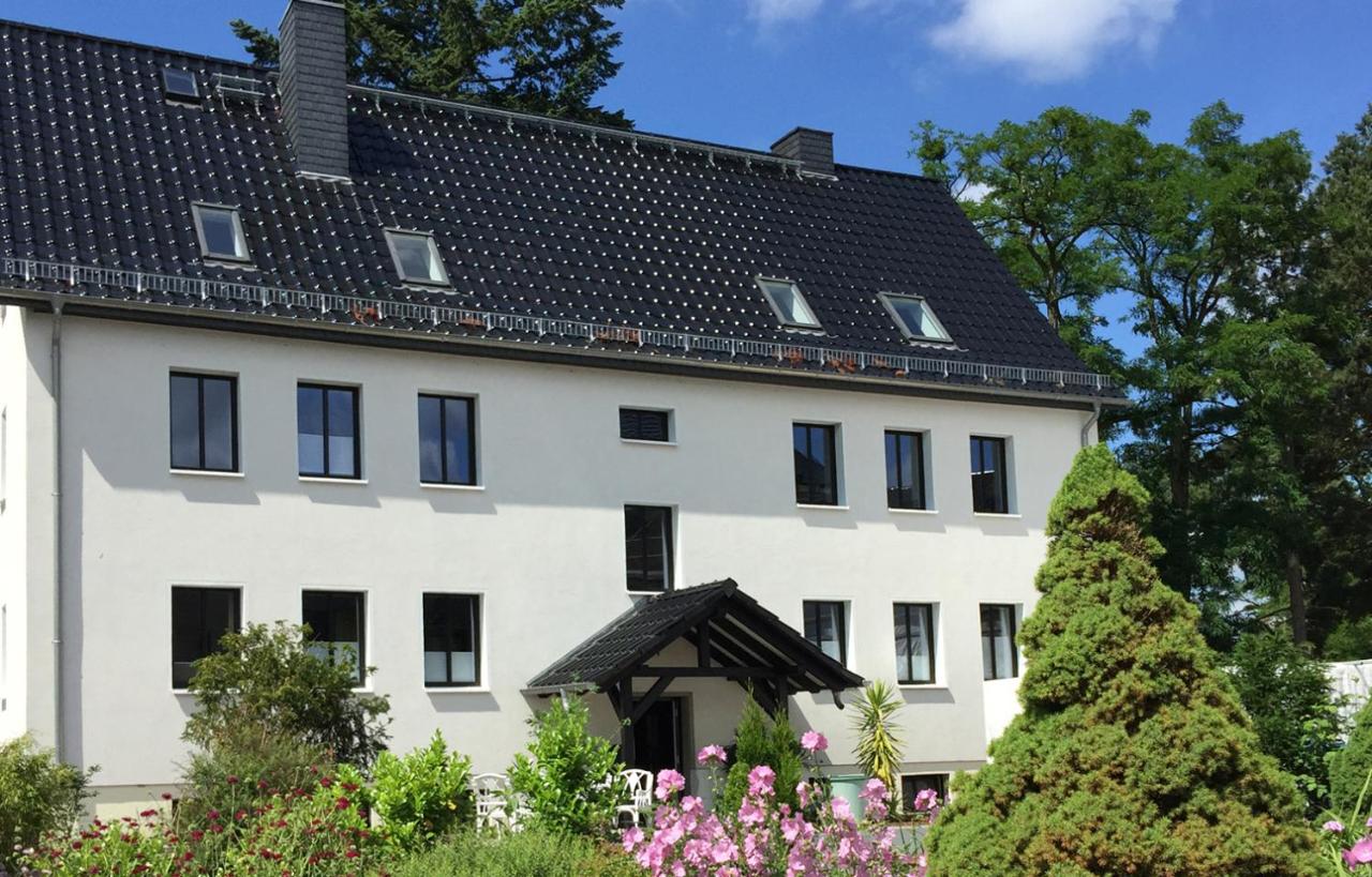Haus am Röblinsee - Ferienwohnungen in Fürstenberg - B&B Fürstenberg
