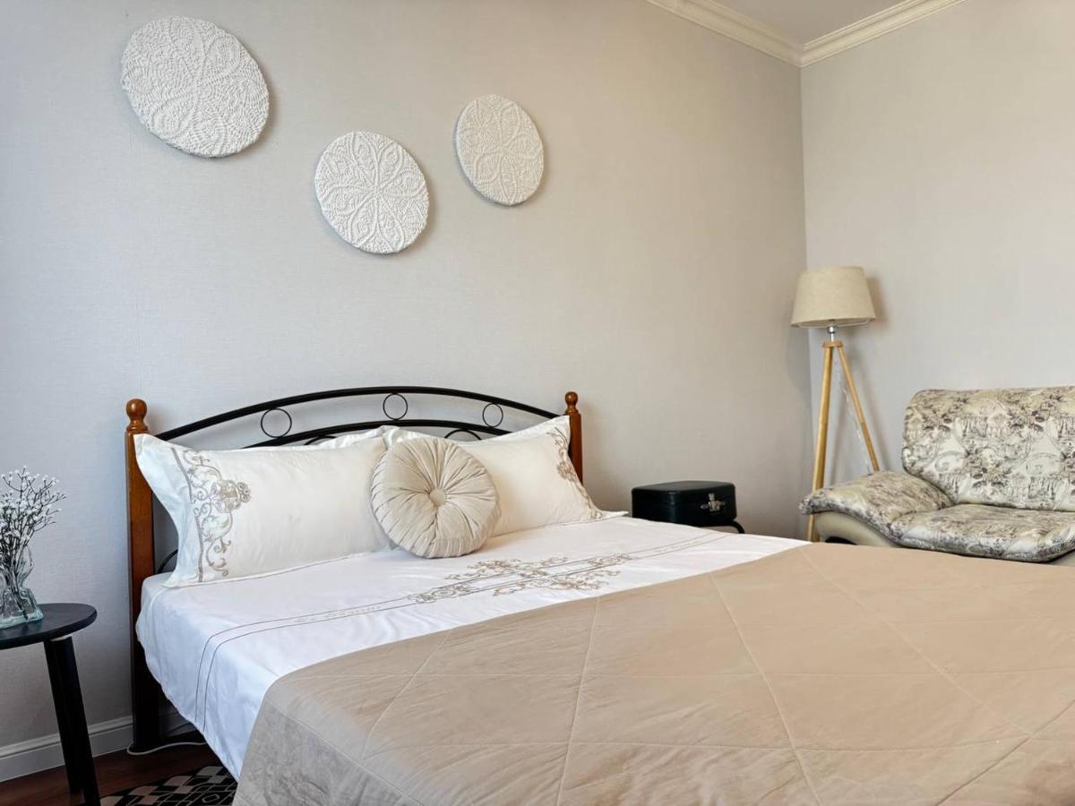 Нежность - Bed and Breakfast Astana