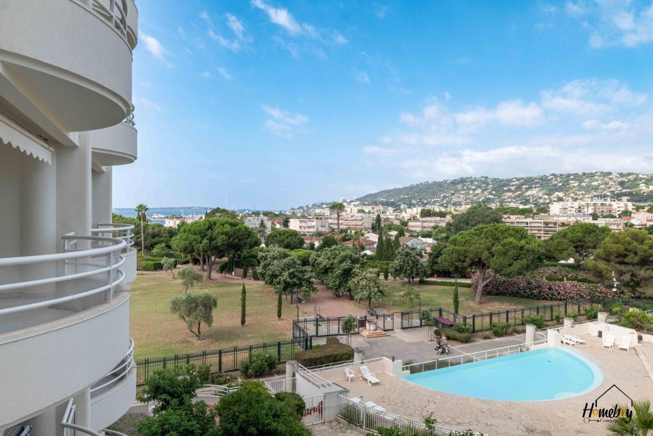 Azur Élégance, piscine & plages - Bed and Breakfast Antibes