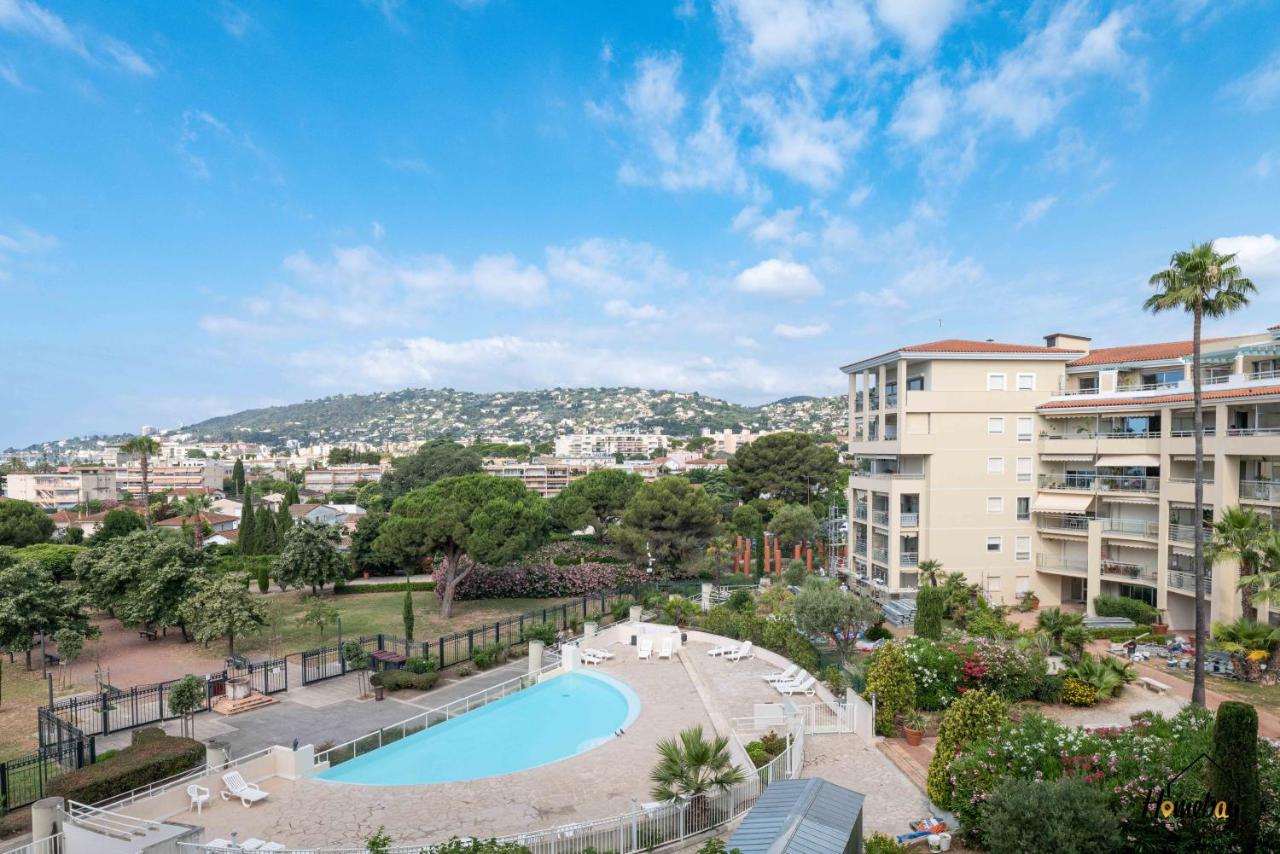 Azur Élégance, piscine & plages - B&B Antibes