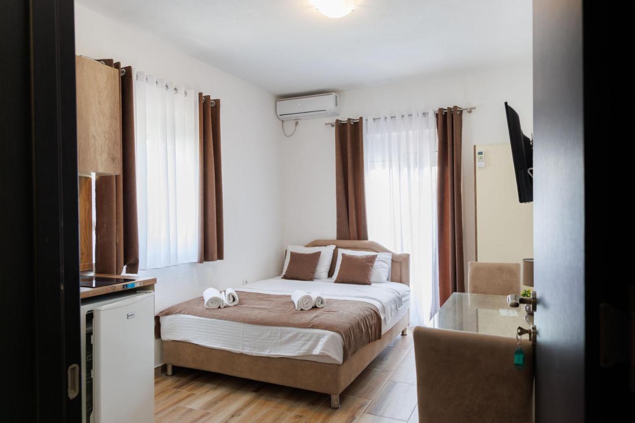 Studio with Balcony