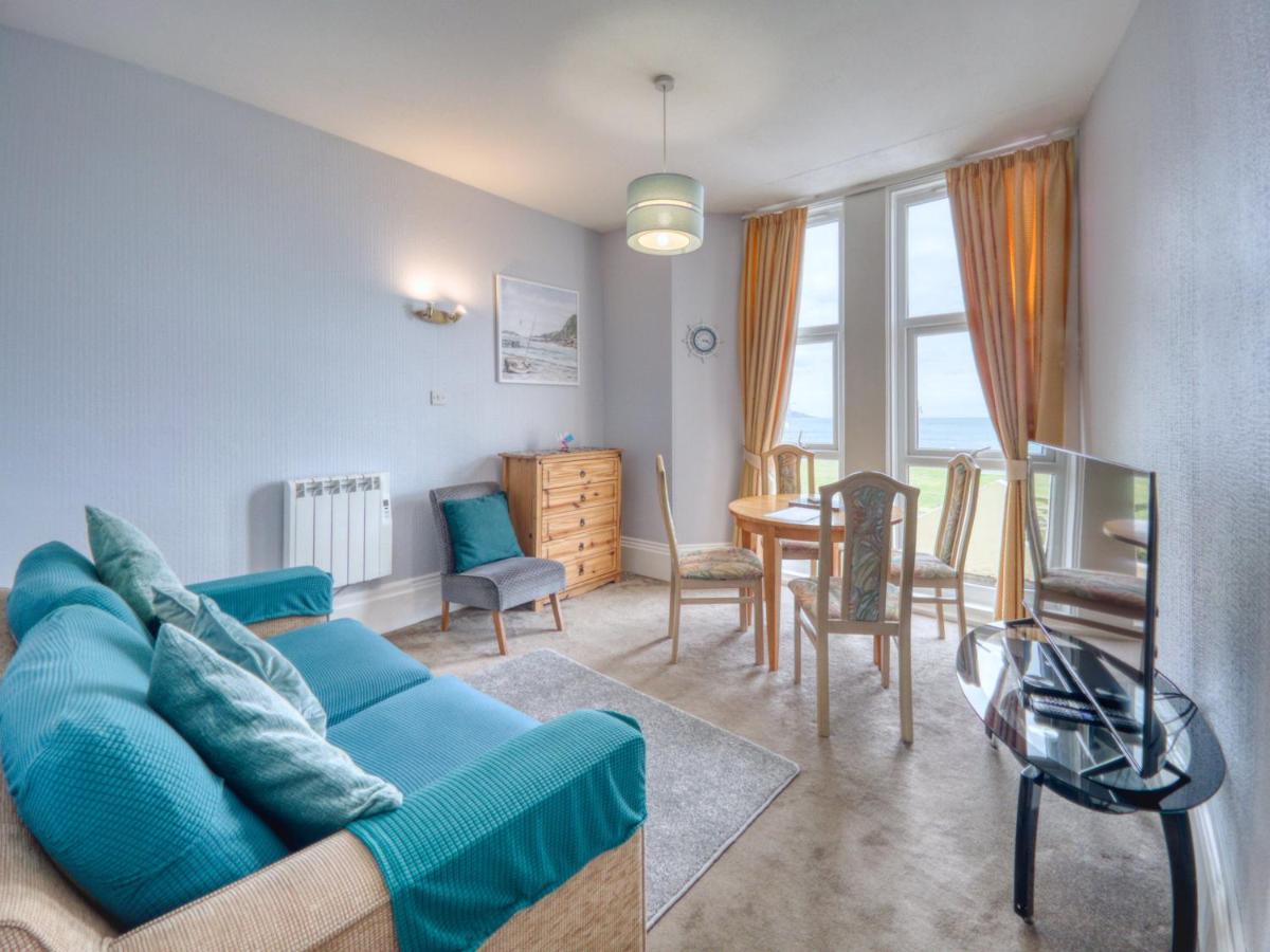 Apartment 2 - 1 Bedroom Sea Front-Sea Views-Free Parking - Chambres d’hôtes Paignton