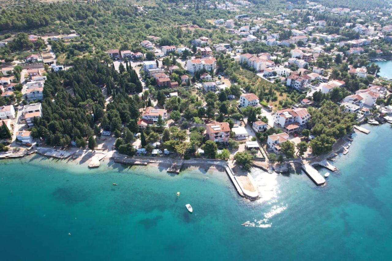 Apartmani MILLE - Bed and Breakfast Starigrad