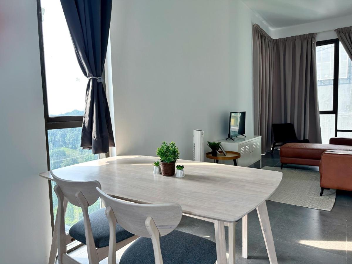 My Empire Damansara - Netflix & Wifi - B&B