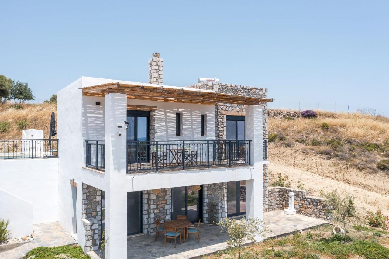 Villa Clara - Bed and Breakfast Gennadi