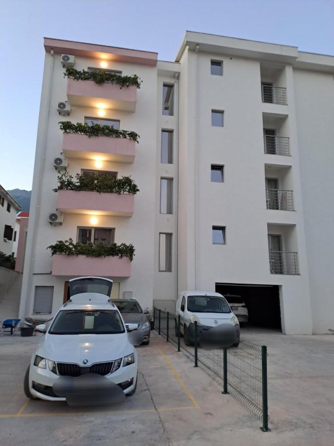 Sienna Apartments Budva - B&B