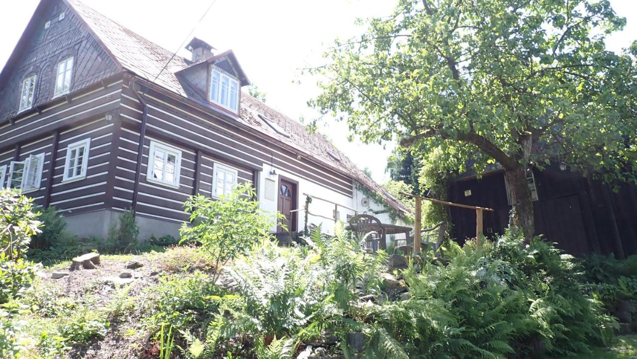 Renovovaná chalupa v Podještědí - B&B Kryštofovo Údolí