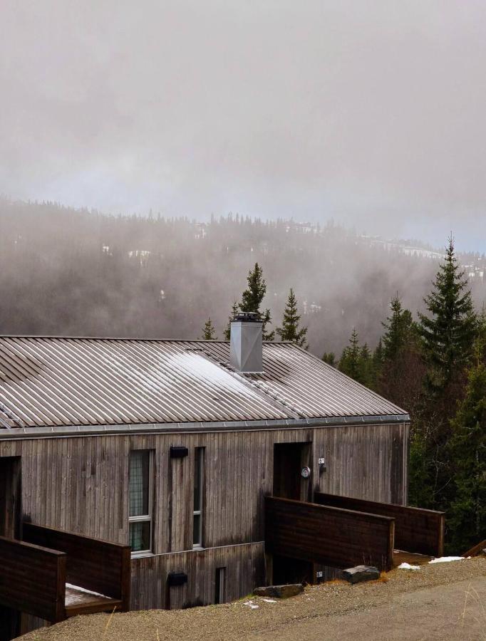 Cozy Apartment by the slopes in Kvitfjell Vest - B&B