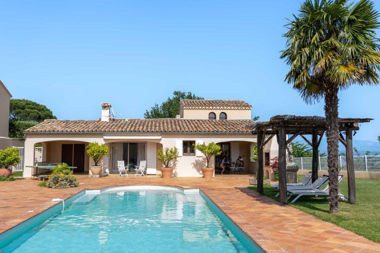 Villa Lazuel, piscine privée chauffée, vue panoramique et jardin clos - B&B Aubenas