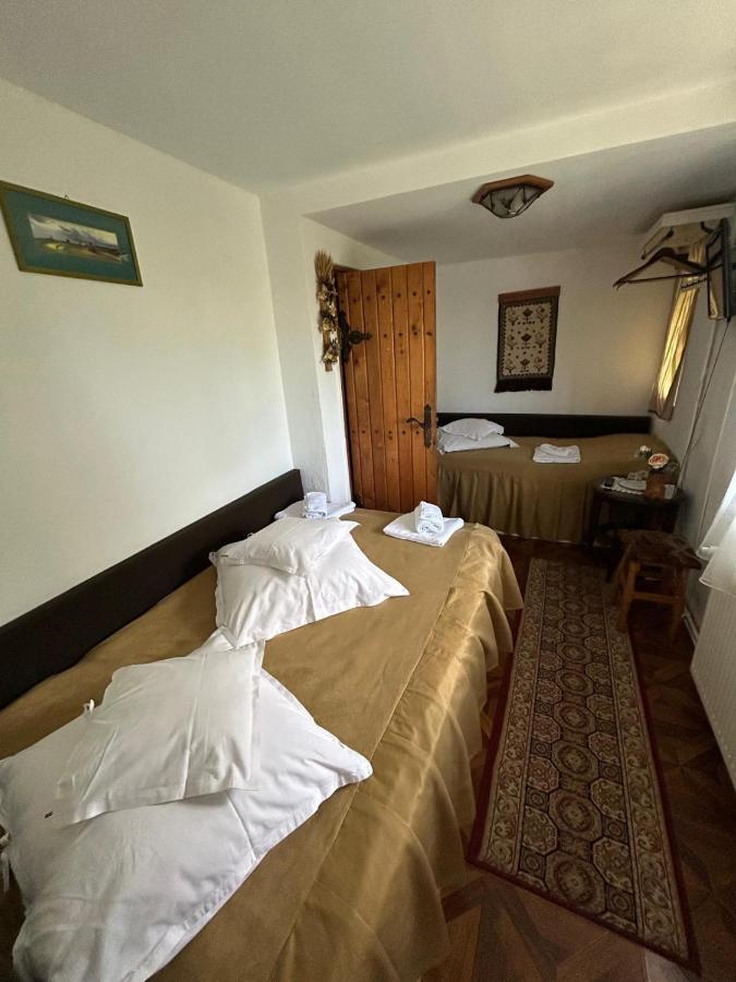 Triple Room with Private Bathroom