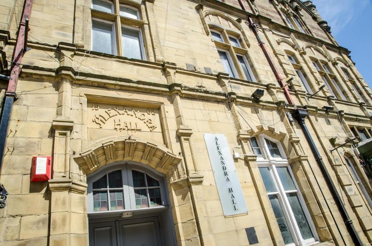 Private Self-Contained Studio - Central Lancaster - B&B