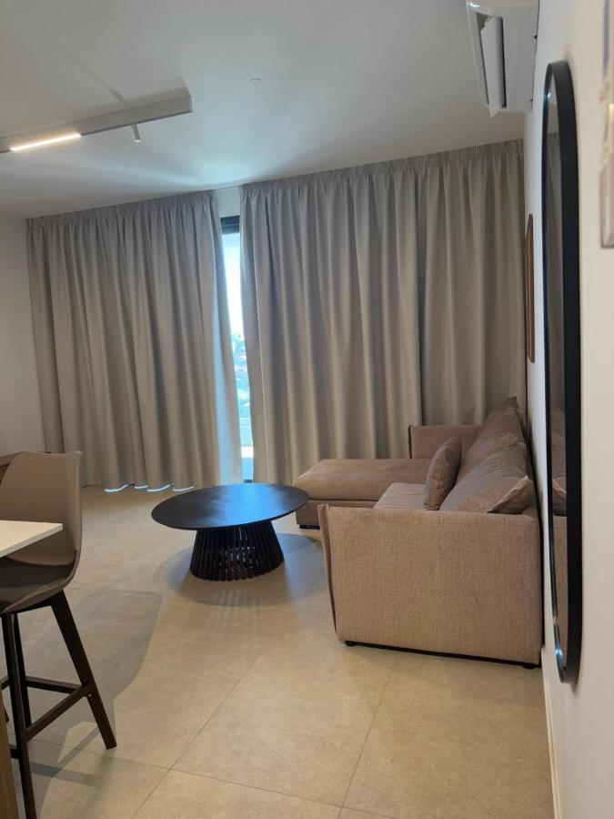 Kroisou Comfort Stay 2 BEDROOM - B&B Ayios Dhometios