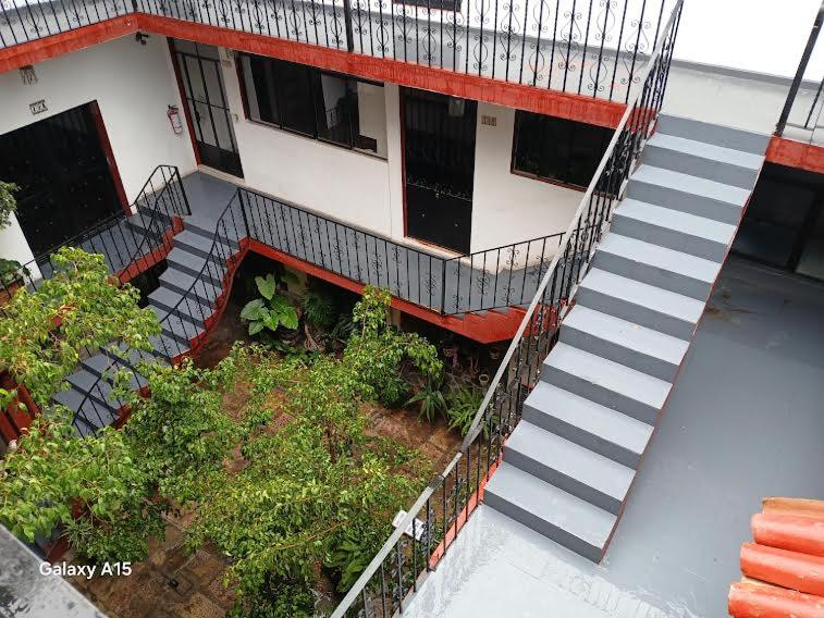One-Bedroom Deluxe Apartment