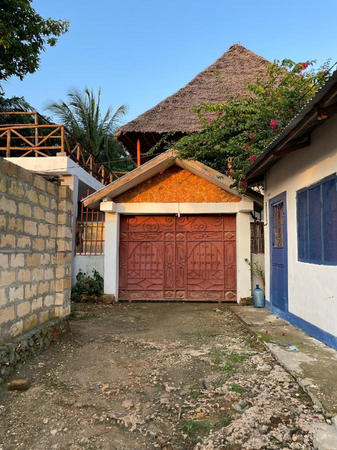 Jabulani House Rooms - B&B Kendwa