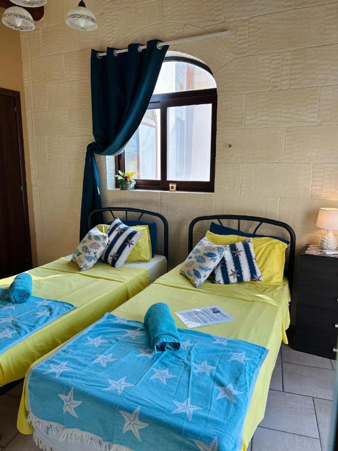 Camera Deluxe Matrimoniale/Doppia con Letti Singoli