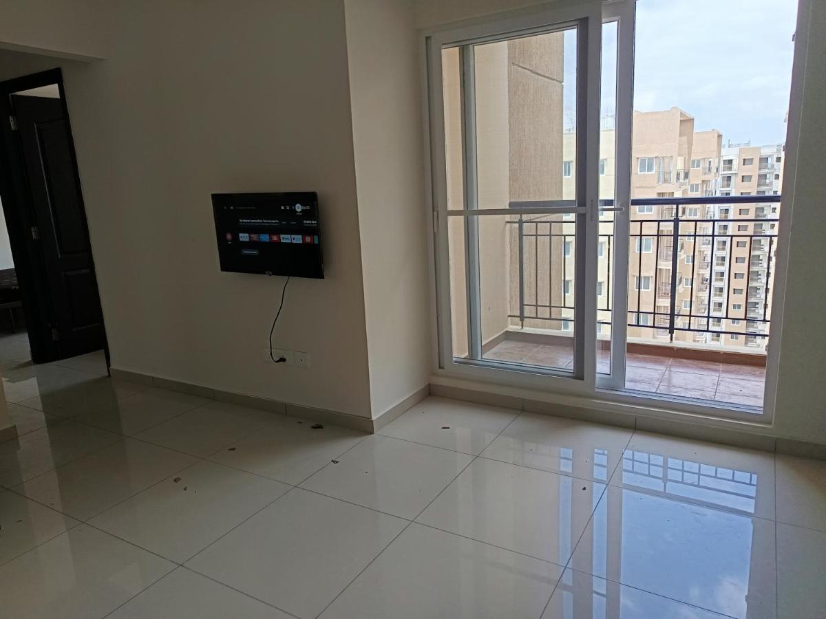 SkyHomes 2 BHK Pent Apartment - B&B