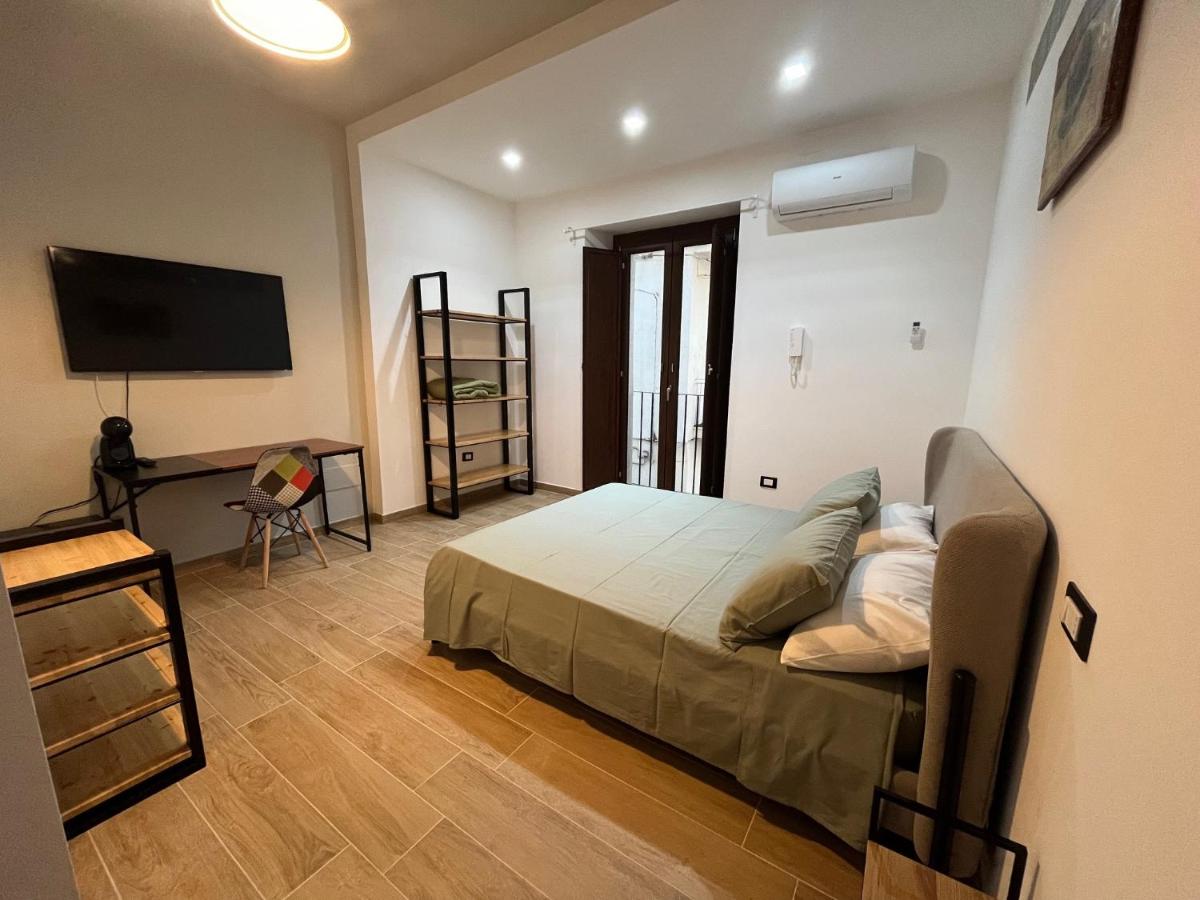 L'Angolo di Piazza Mercato - B&B Spezzano Albanese