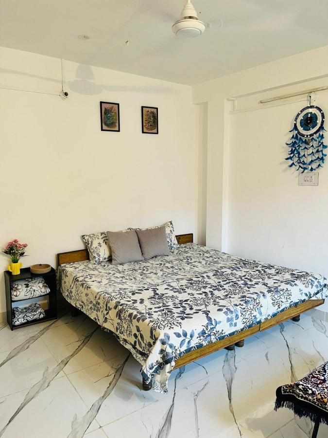 Riddhi Homestays - B&B