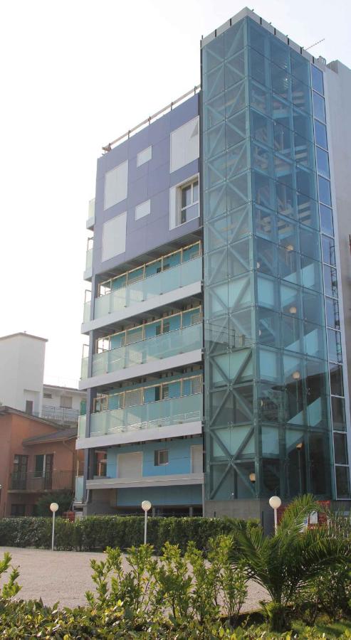 Apartments in Lignano Sabbiadoro 21780 - B&B