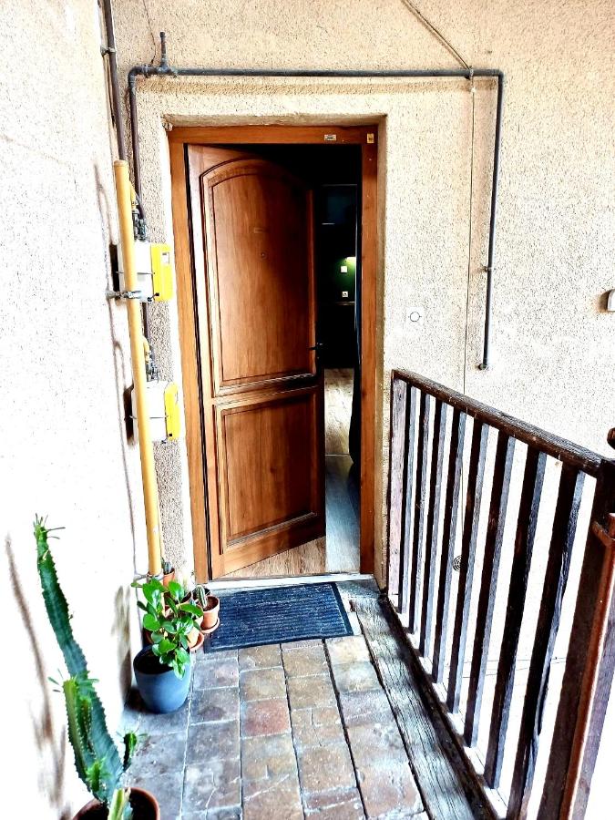 Le Nid Tropical Proche gare - B&B Villefranche-sur-Saône