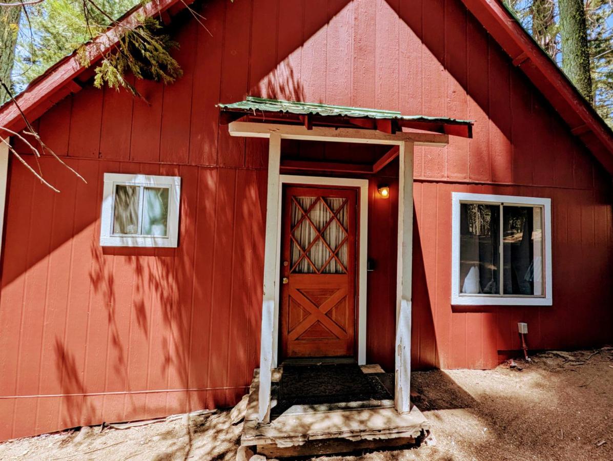 Meadow View Cabin in Wilsonia - B&B