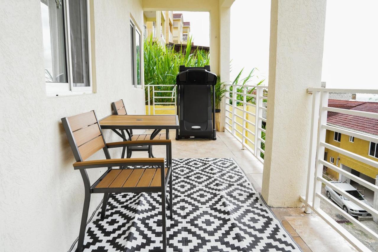 Serenity on Sunset Ridge - B&B Kingston