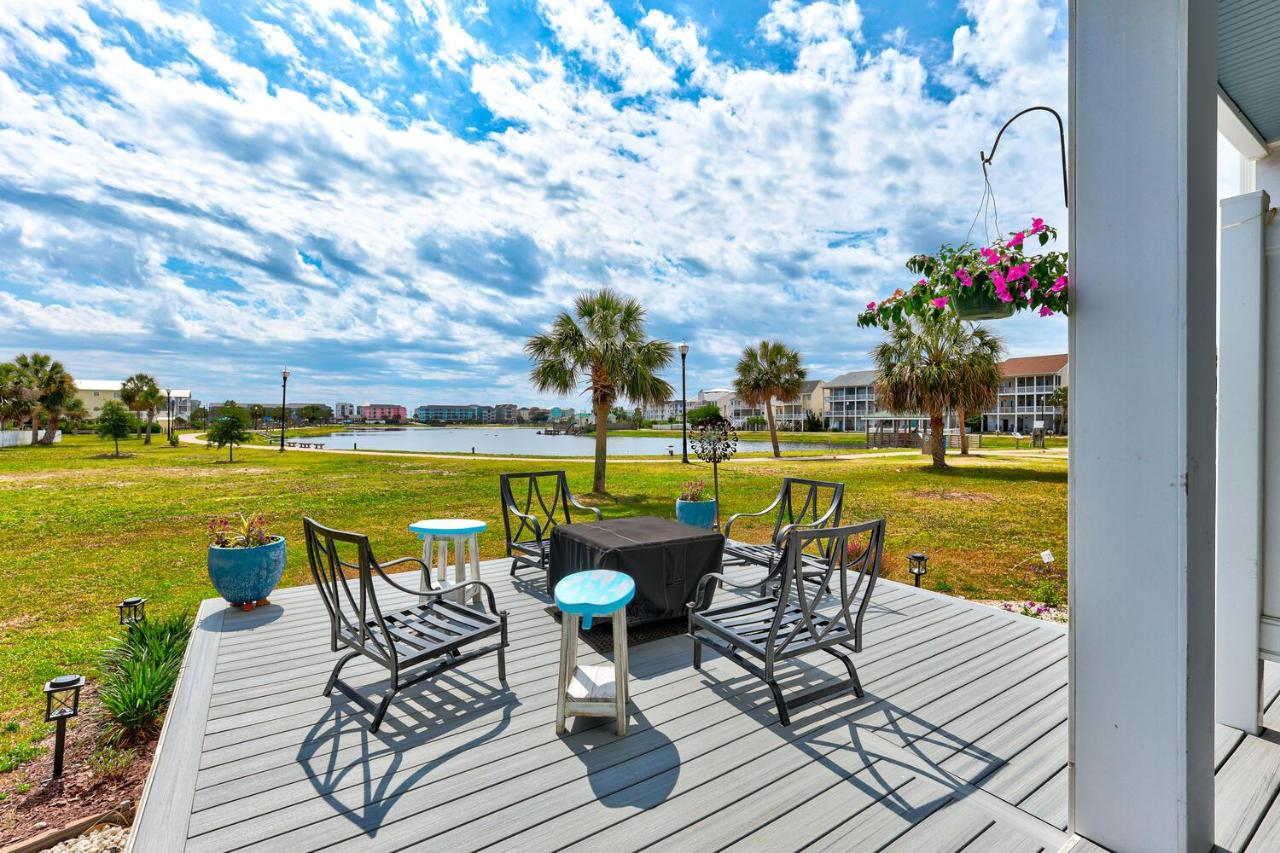 Lakefront Paradise by Carolina Beach Realty - Ferienwohnung Carolina Beach