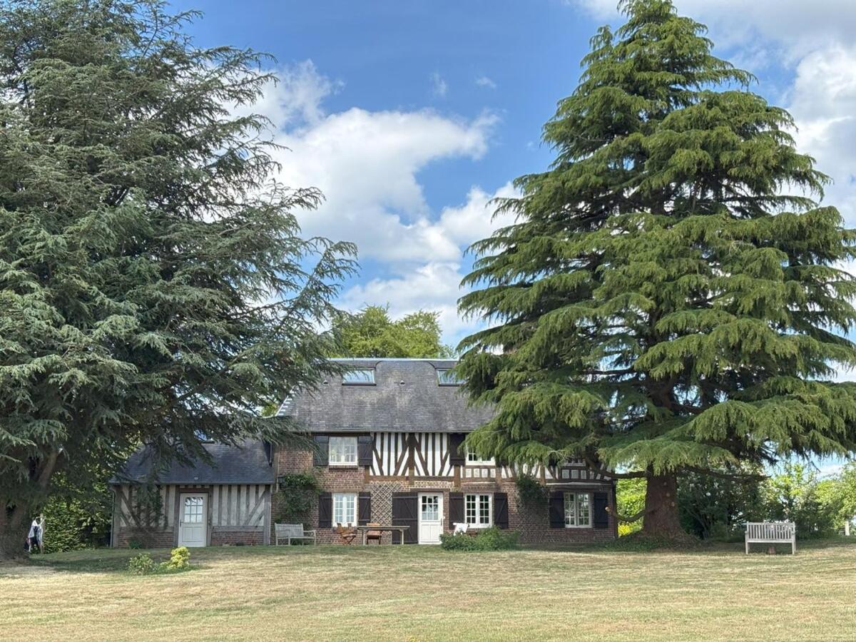 Maison familiale avec jardin magnifique de 1,5ha - Chambres d'hôtes Le Mesnil-Germain
