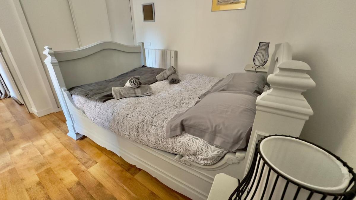 Appartamento con 2 Camere da Letto