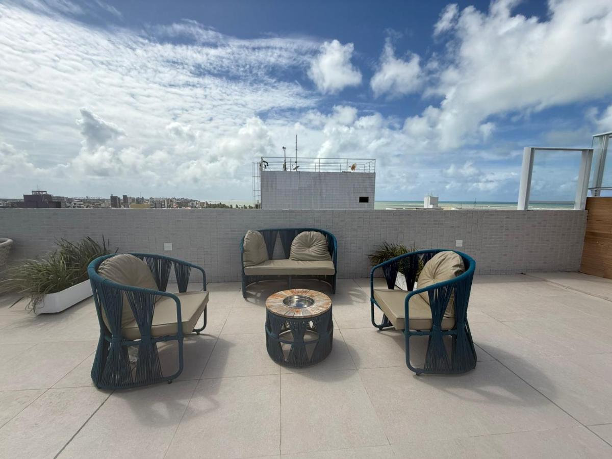 Studio Mobiliado com Vista Mar a 30m da Praia de Ponta de Campina - B&B Cabedelo