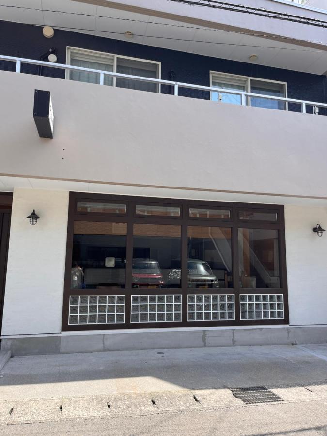 Roycoできたばかりでとても綺麗な宿です黒豚しゃぶしゃぶの有名店近く - B&B
