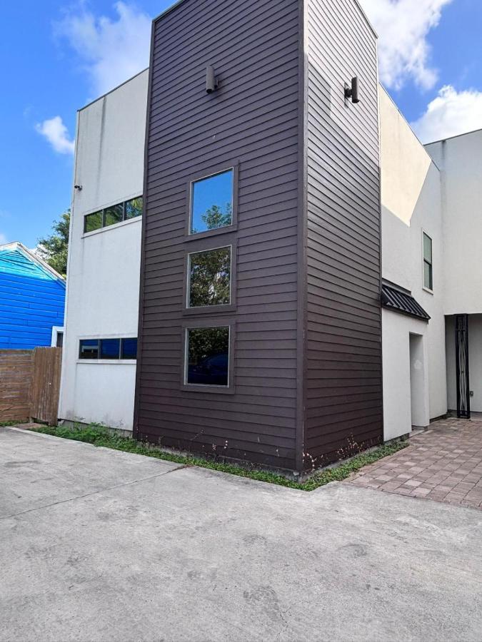 Fully Furnished at Jefferson Apartments - B&B Brownsville